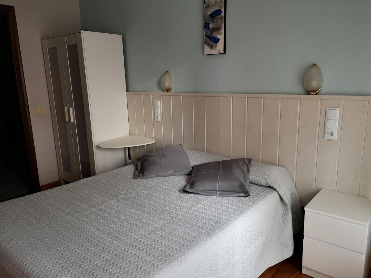 Hostal Campoamor Gijón Exterior foto